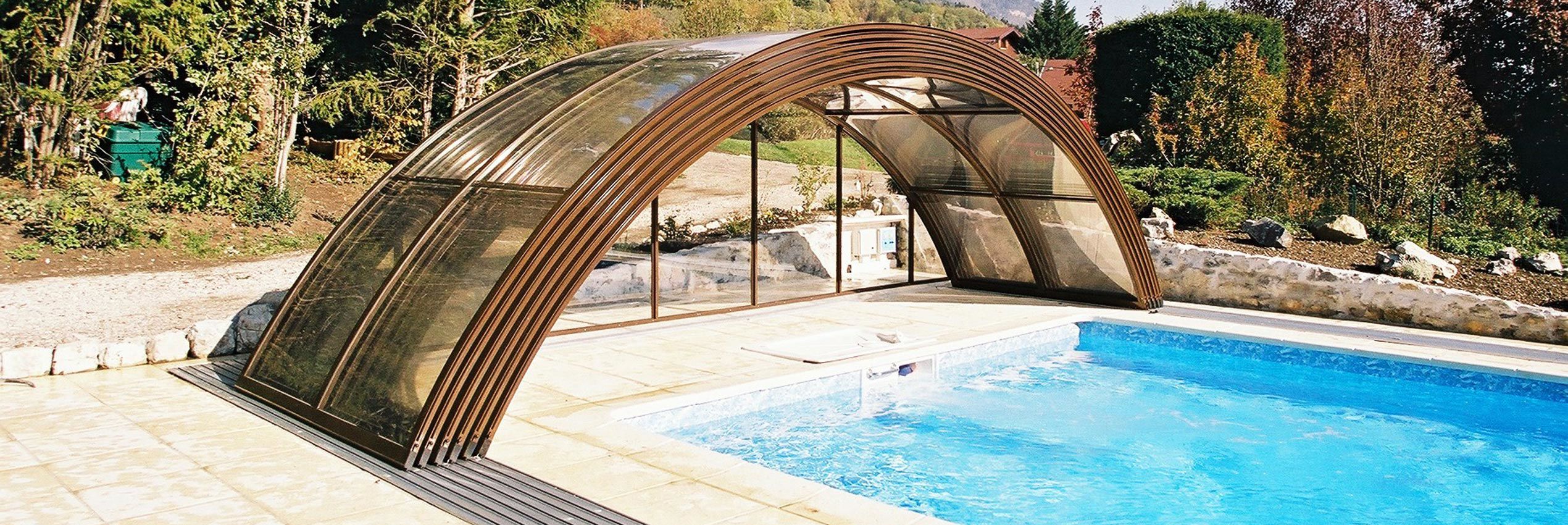 universe-neo-telescopic-pool-cover-portugal-open