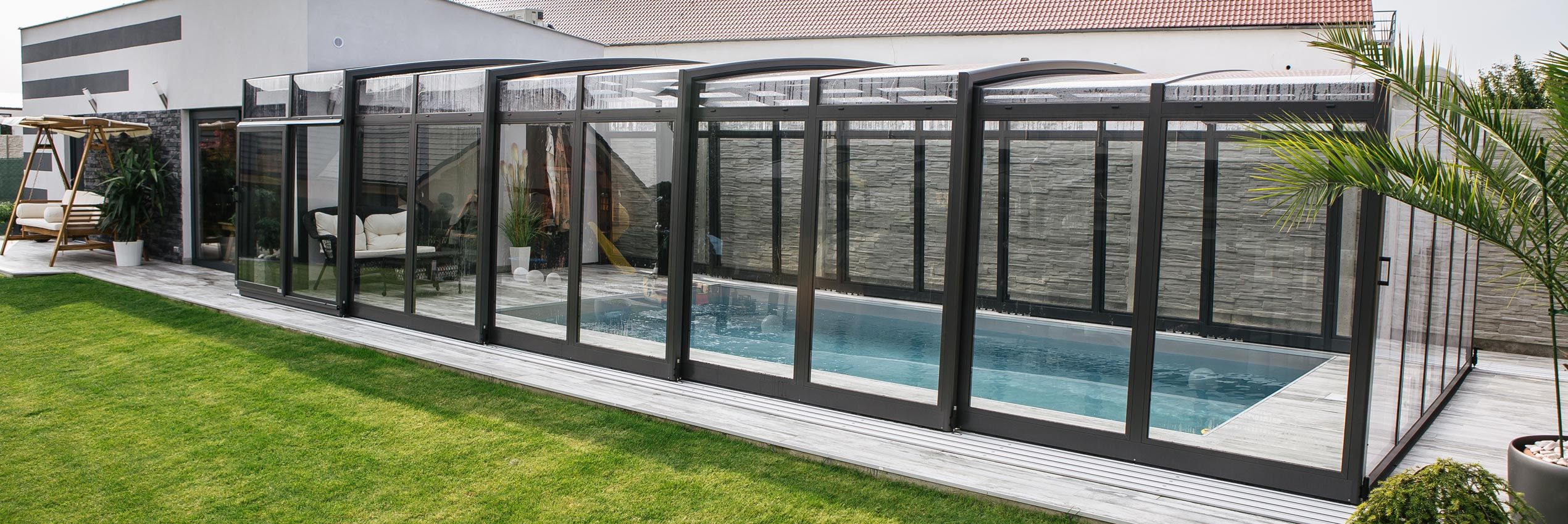 closed-enclosure-vision