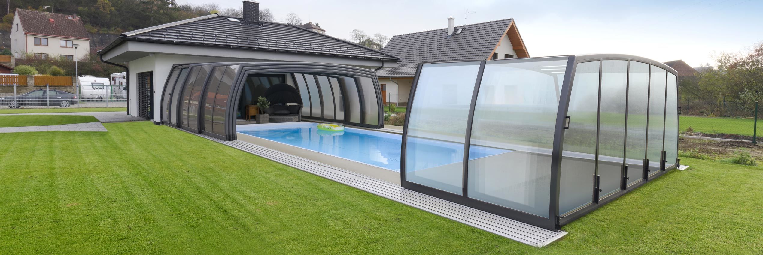 opened-enclosure-omega